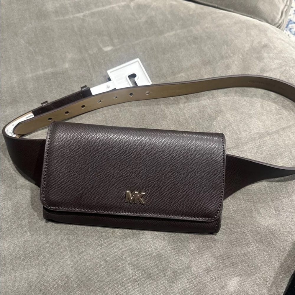 Michael Kors Saffiano Women's Leather Logo Fanny Pack Size S/M (MSRP $128) NWT
